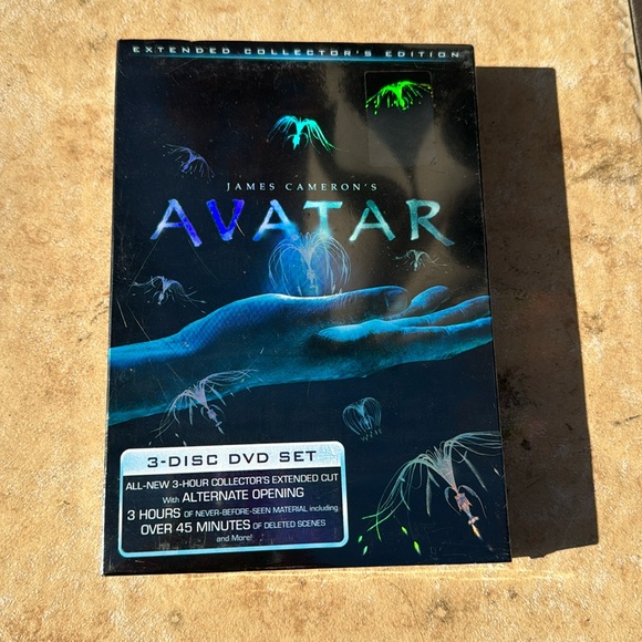 Avatar 3- Disc DVD set NIB - Picture 1 of 7